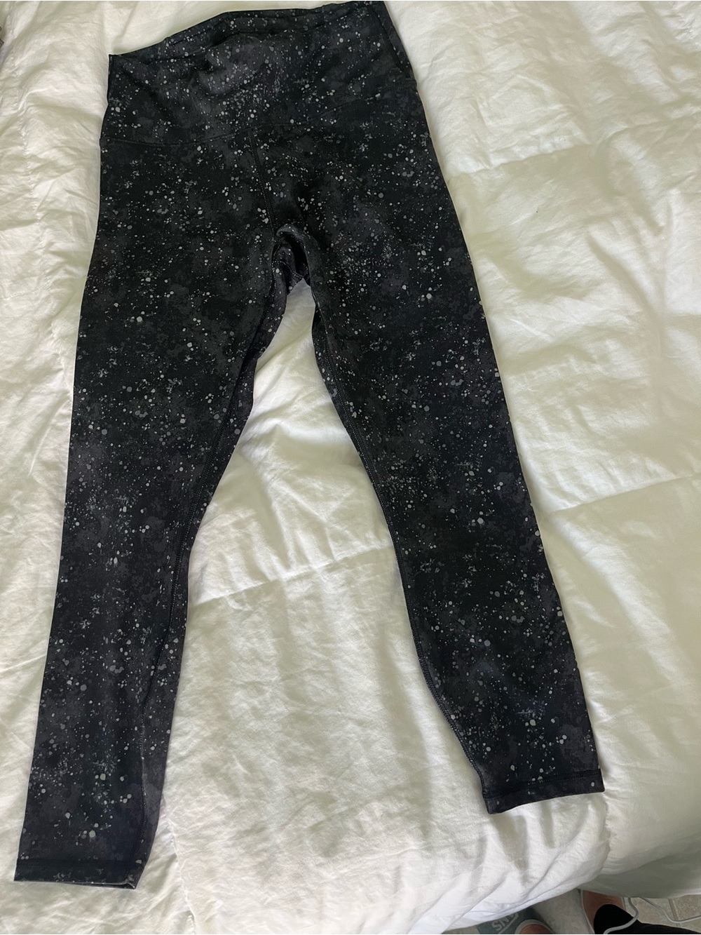 Women’s Black Speckled Leggings
